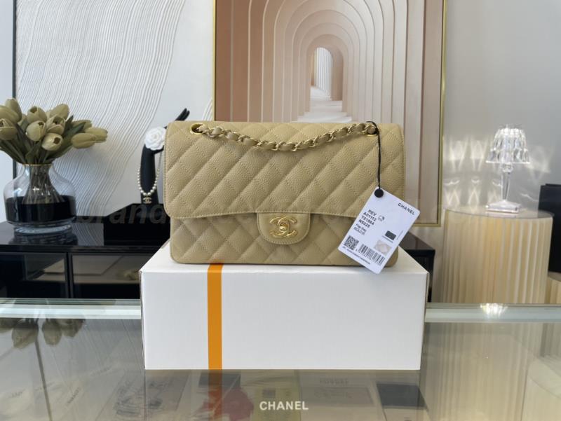 Chanel Handbags 950